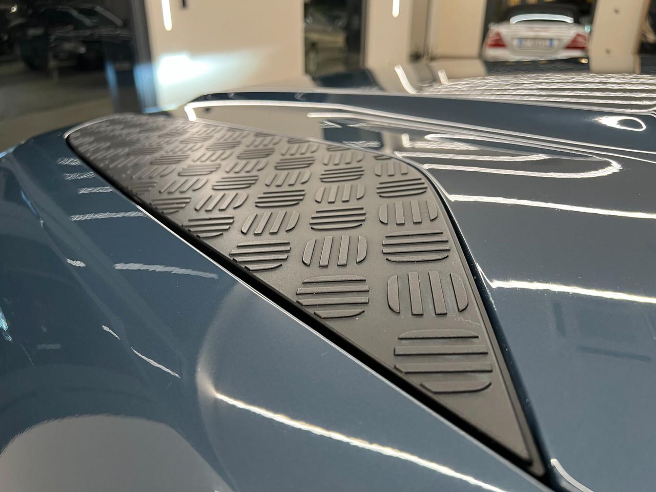 Land Rover Defender 110 2.0 SD4 AWD 200CV