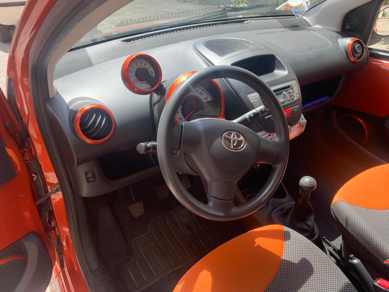 Toyota Aygo 1.0 12V VVT-i 5 porte Tobasco MMT