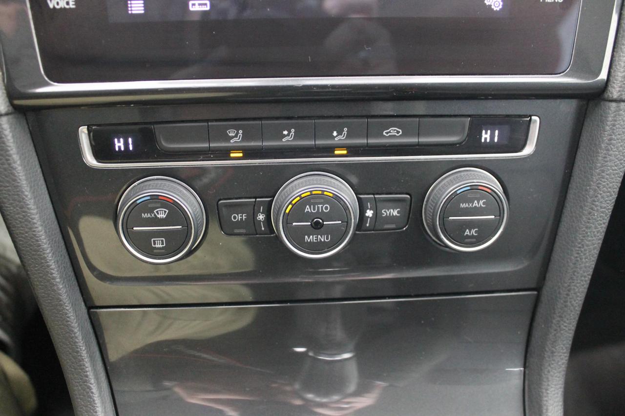 Volkswagen Golf 1.6 Tdi Highline 115 Cv.