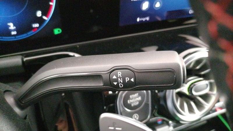 Mercedes-Benz GLA 220 d Premium 4matic auto