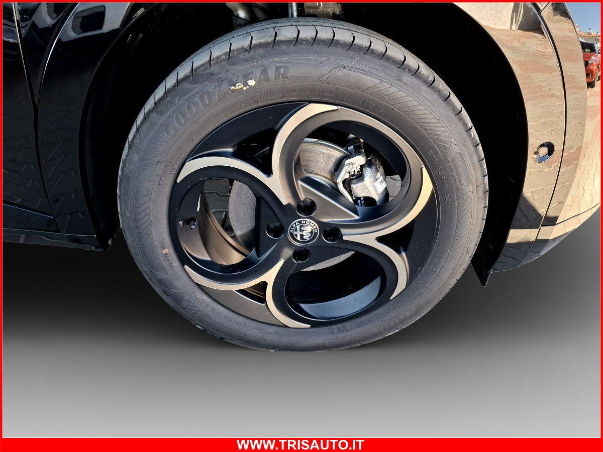 ALFA ROMEO Junior 1.2T Hybrid eDCT6 145cv Intensa NEOPATENTATI (TETTO PANORAMICO)