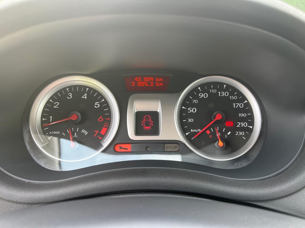 Renault Clio 1.2 55KW 5porte-2011"SOLO 43.000KM"