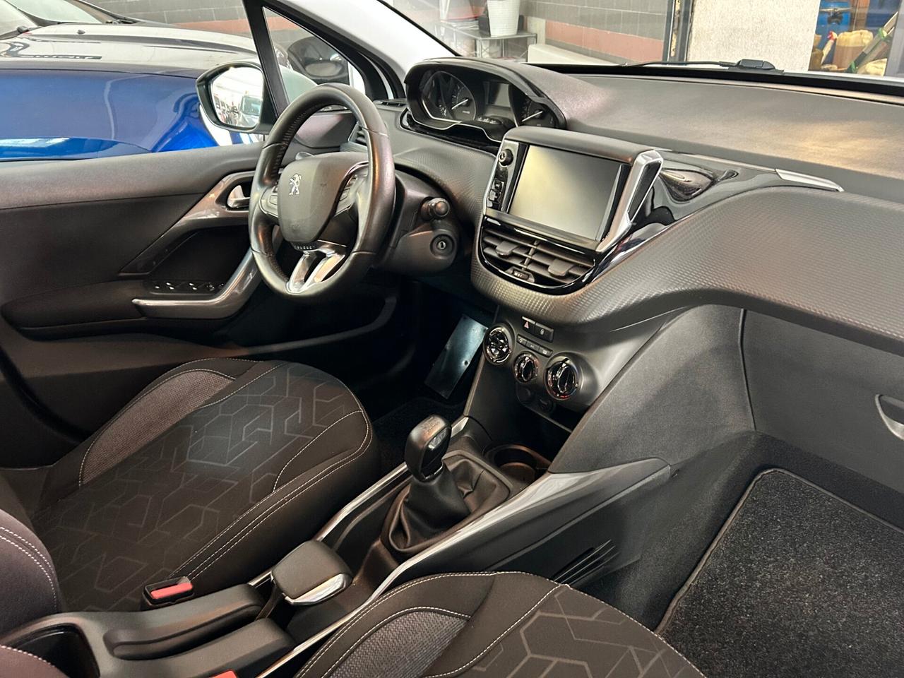 Peugeot 2008 PureTech 82 Allure