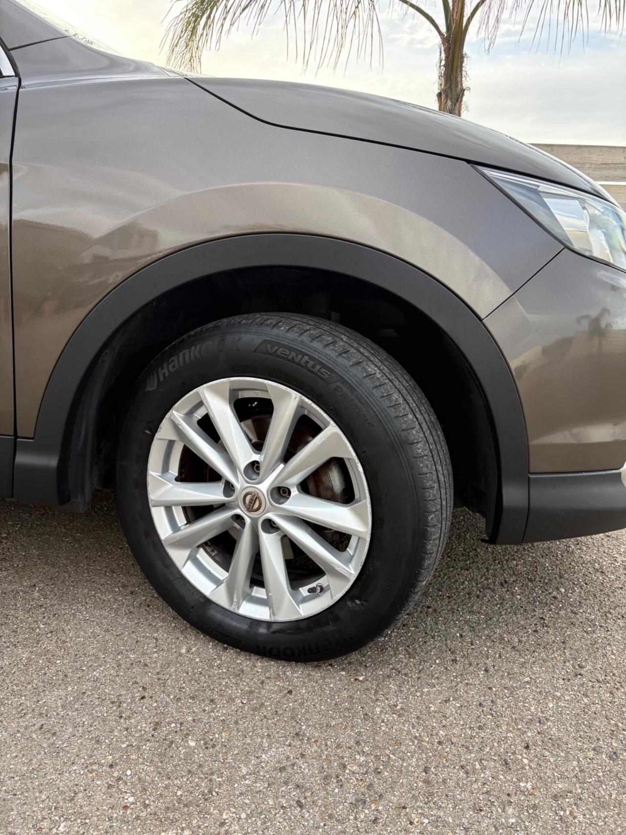 Nissan Qashqai 1.5 dCi zero lavori da eseguire in pronta consegna