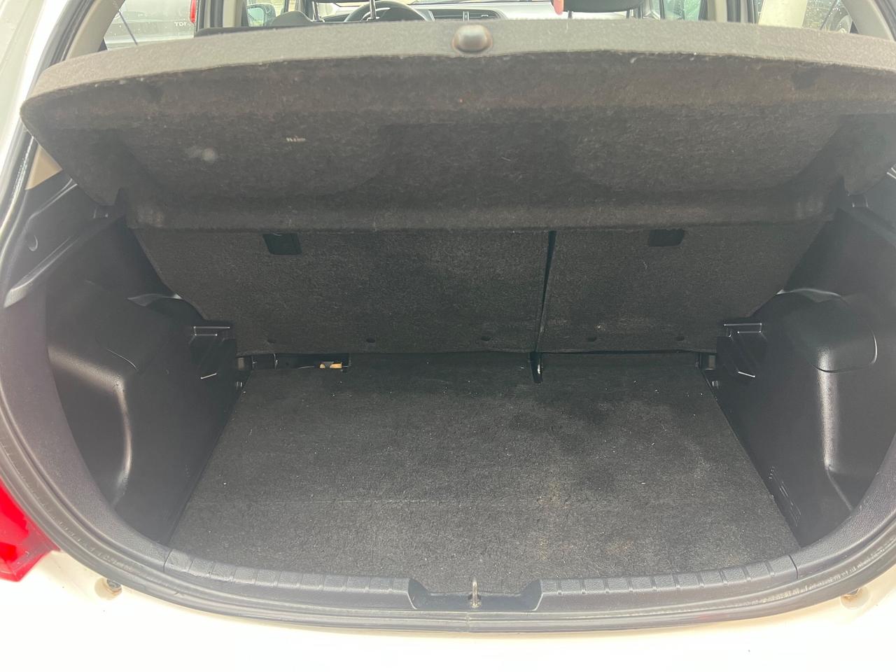 Toyota Yaris 1.0 5 porte