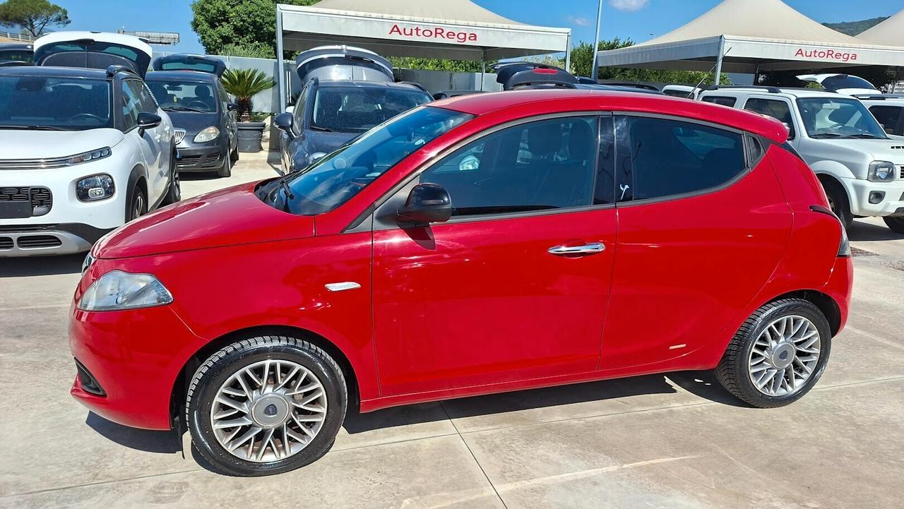 Lancia Ypsilon 1.2 69 CV 5 porte S&S 2012