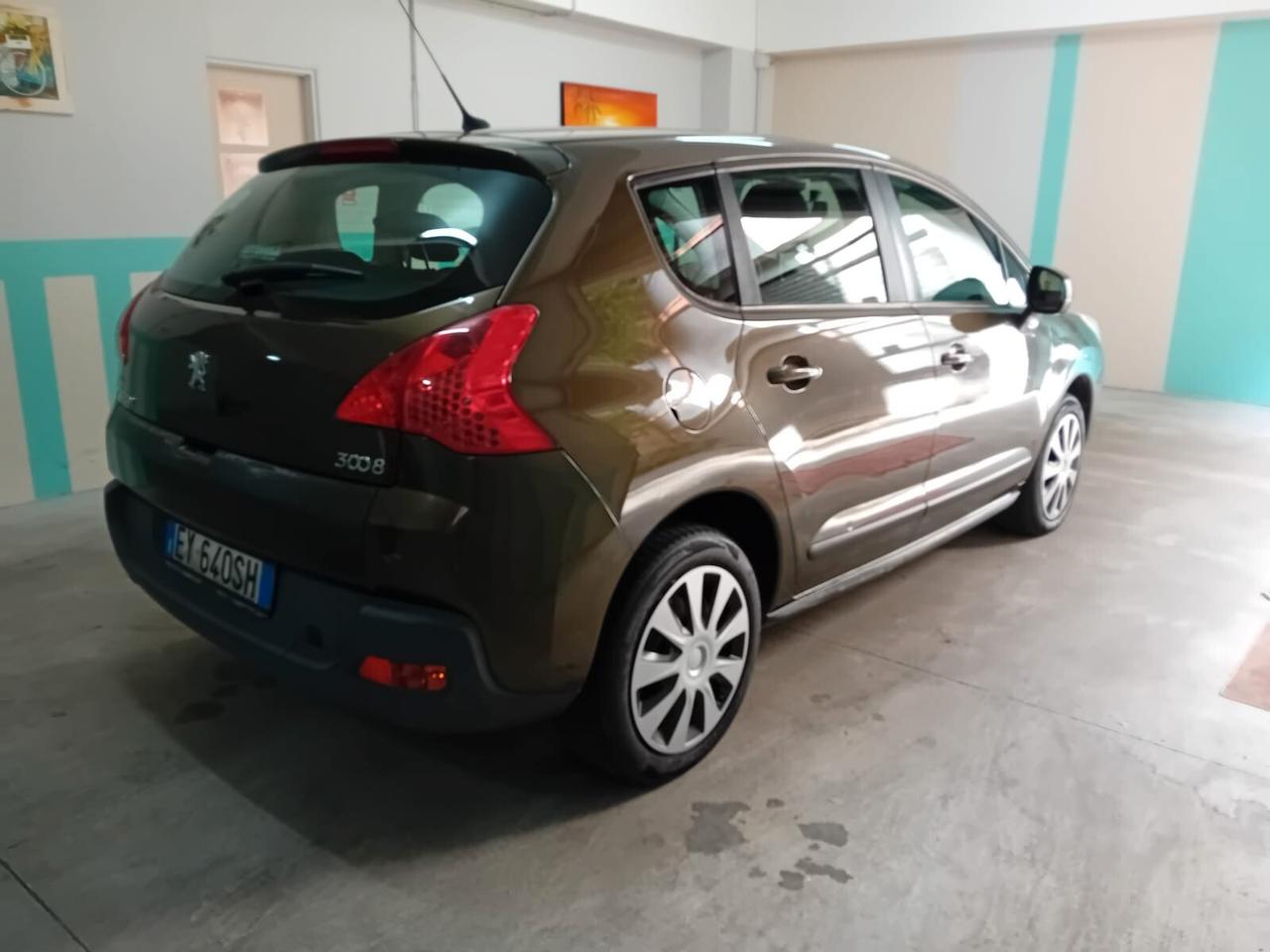 Peugeot 3008 1.6 HDi 112CV Active