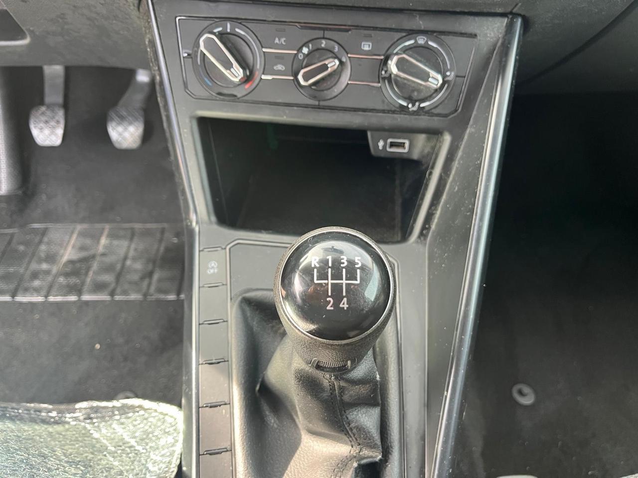 Volkswagen Polo 5P-1/0 benz-full-2018