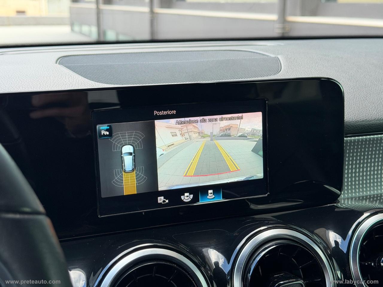 MERCEDES-BENZ GLB 200 d Automatic Sport