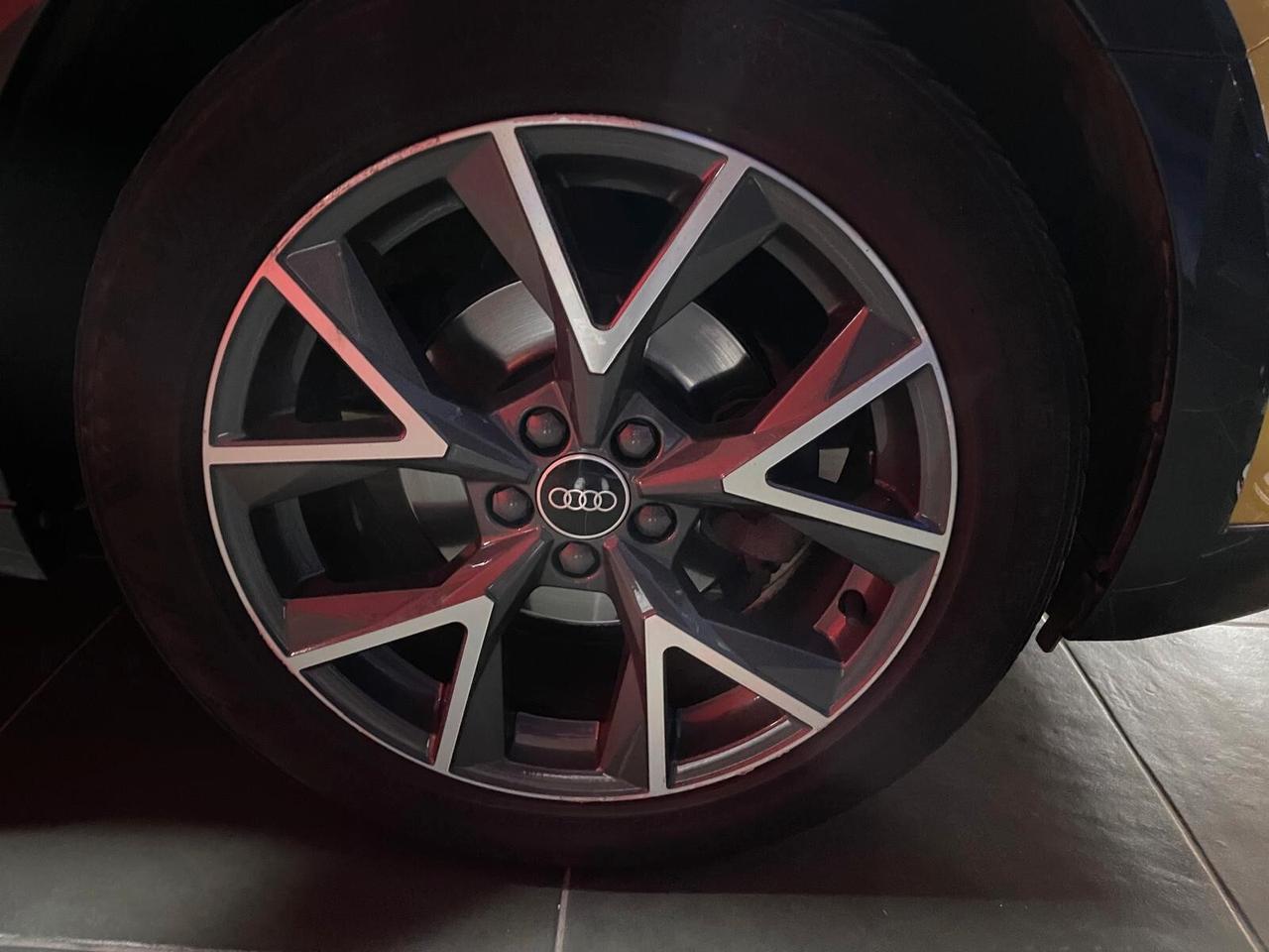 AUDI A1 CITYCARVER 35TFSI ADMIRED 150cv