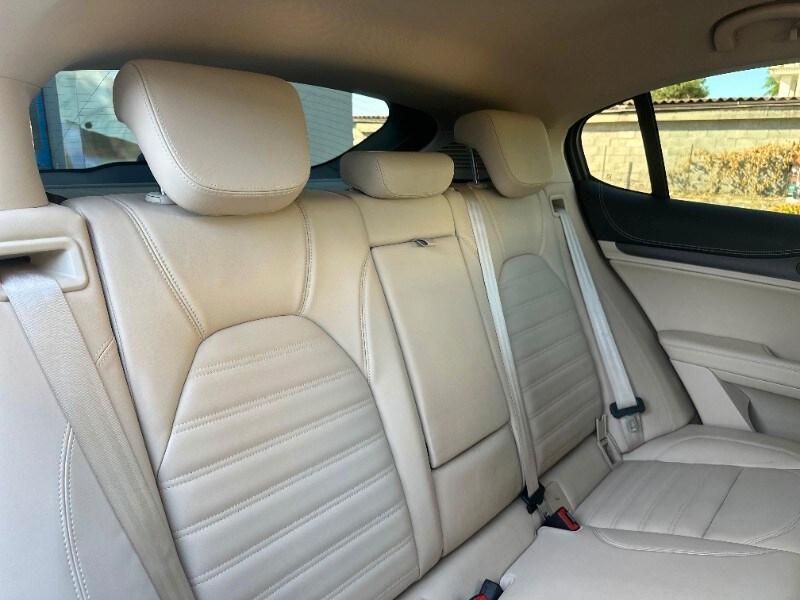 ALFA ROMEO Stelvio Stelvio 2.2 Turbodiesel 210 ...