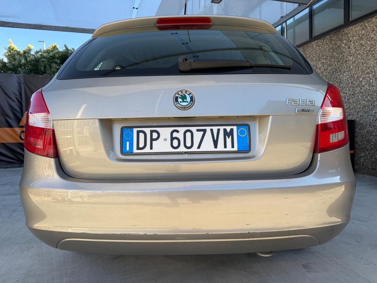 SKODA FABIA 1.4 BENZINA EURO4 COMERCIANTI