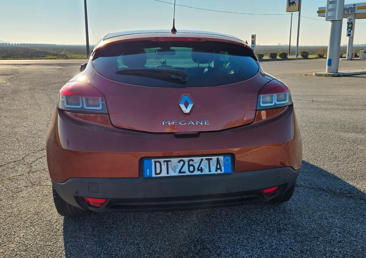 Renault Megane Mégane Coupé 1.5 dCi 110CV Dynamique
