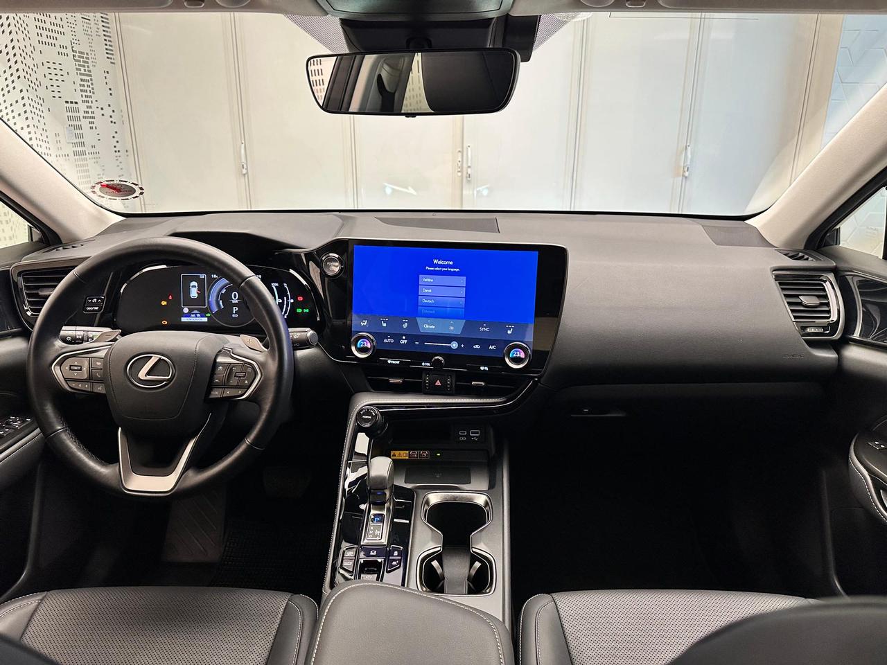 Lexus NX 450h+ 2.5 phev Premium 4wd e-cvt