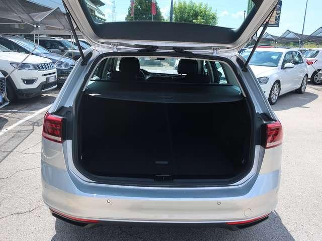 Volkswagen Passat Variant Passat VIII 2019 Var. 2.0 tdi Business 150cv dsg