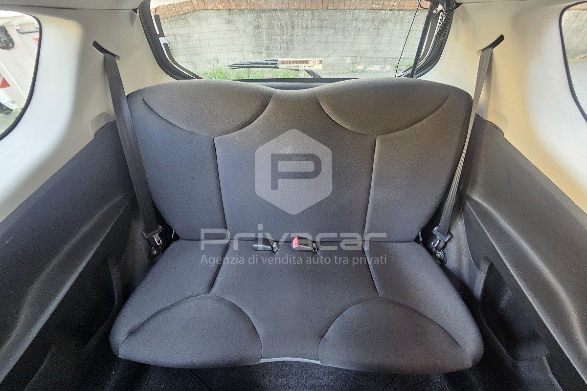 TOYOTA Aygo 1.0 12V VVT-i 3 porte Active Connect