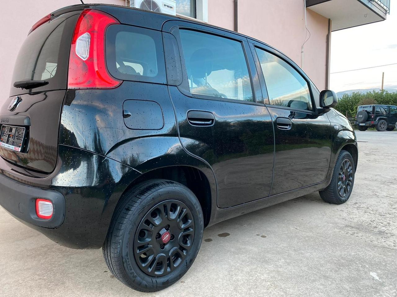 2018 FIAT PANDA POP