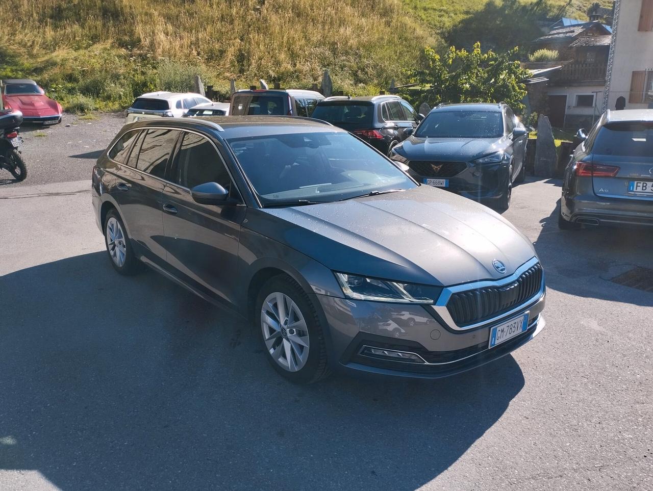 Skoda Octavia 2.0 TDI EVO SCR 150 CV DSG 4x4 Wagon Executive