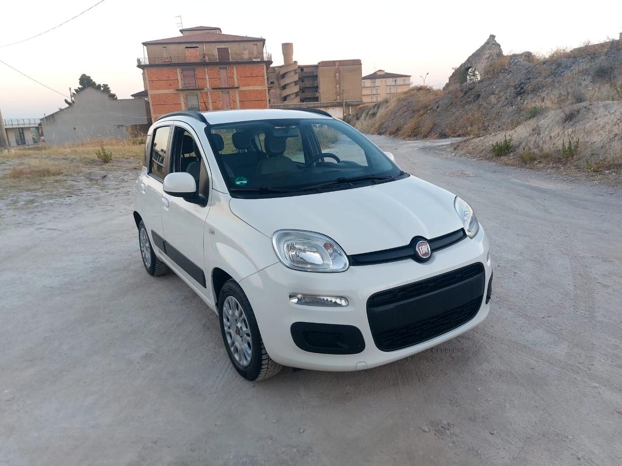 Fiat New Panda 1.2 Emotion