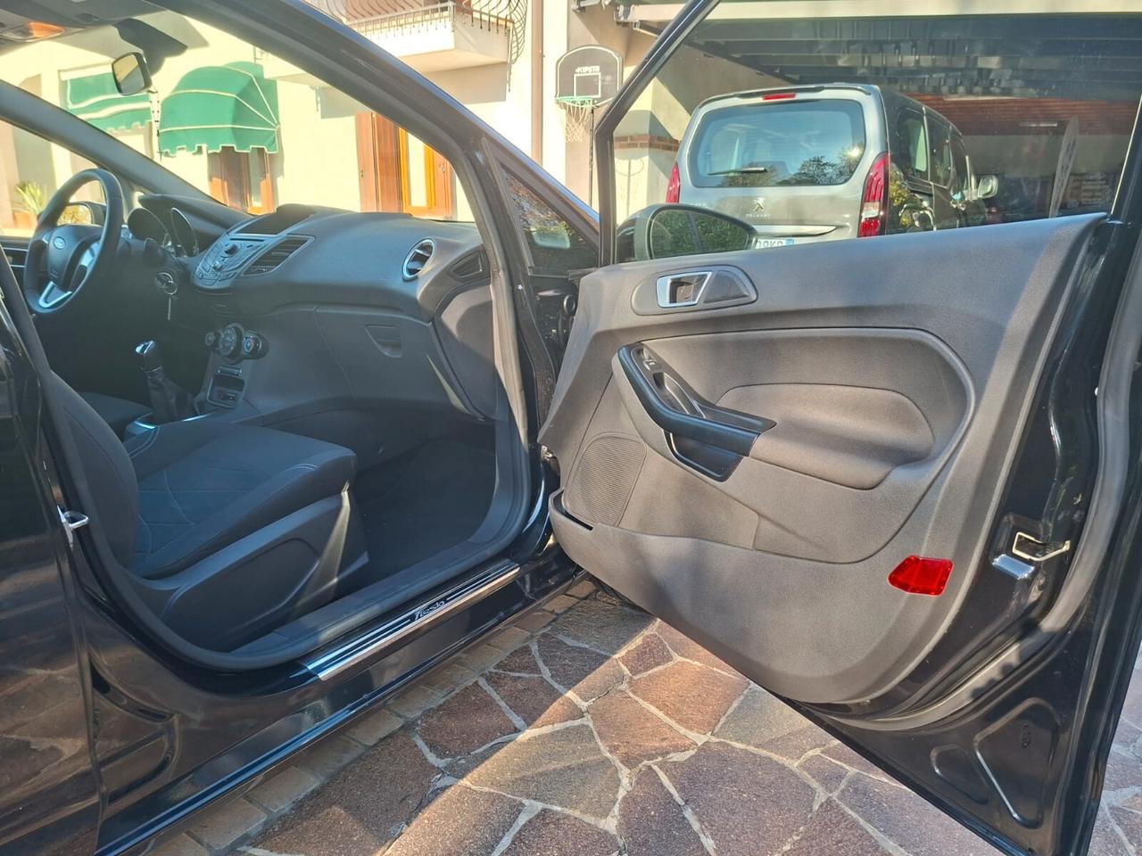 Ford Fiesta 2013 1.2