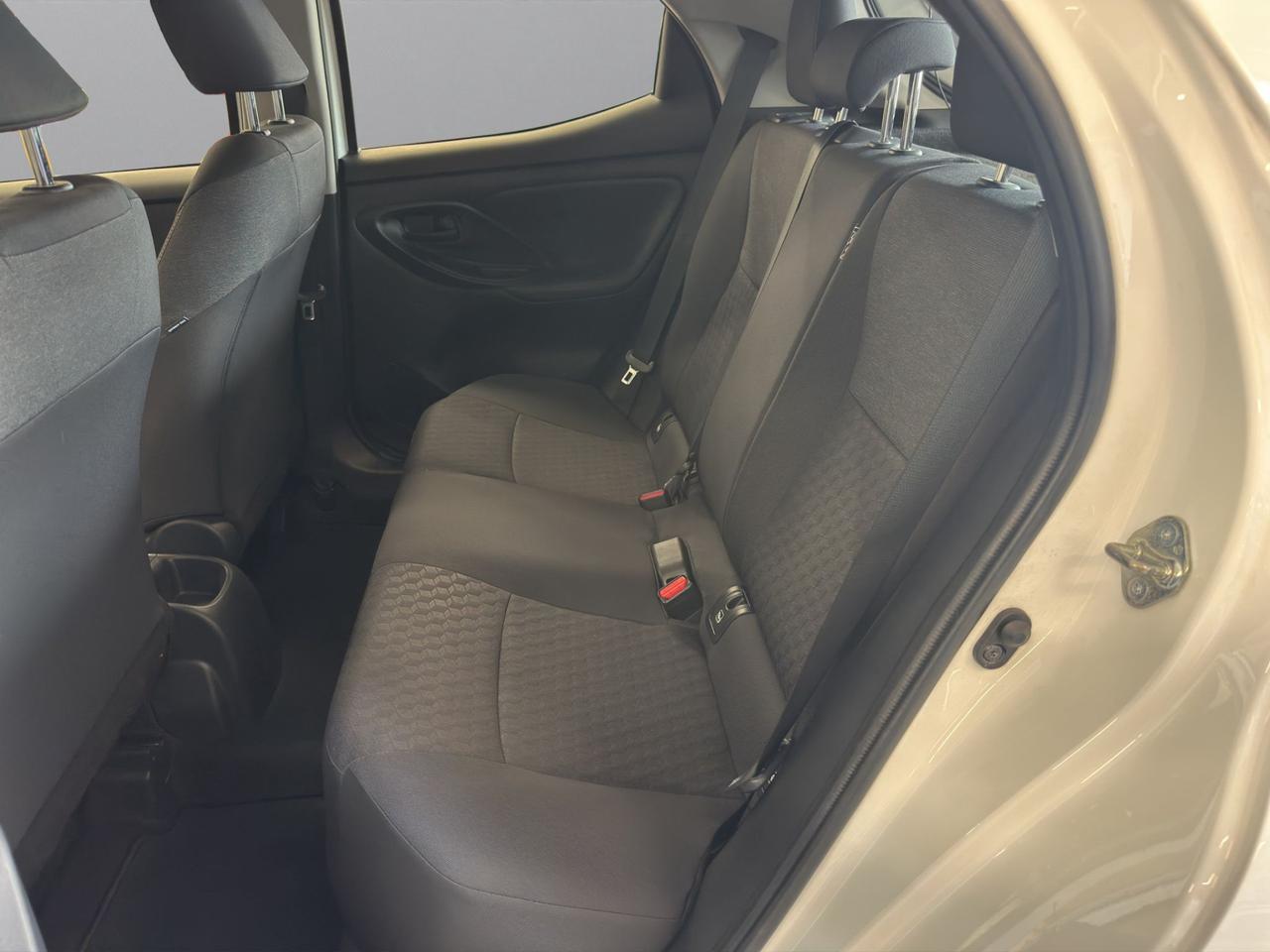 Toyota Yaris 1.0 Active