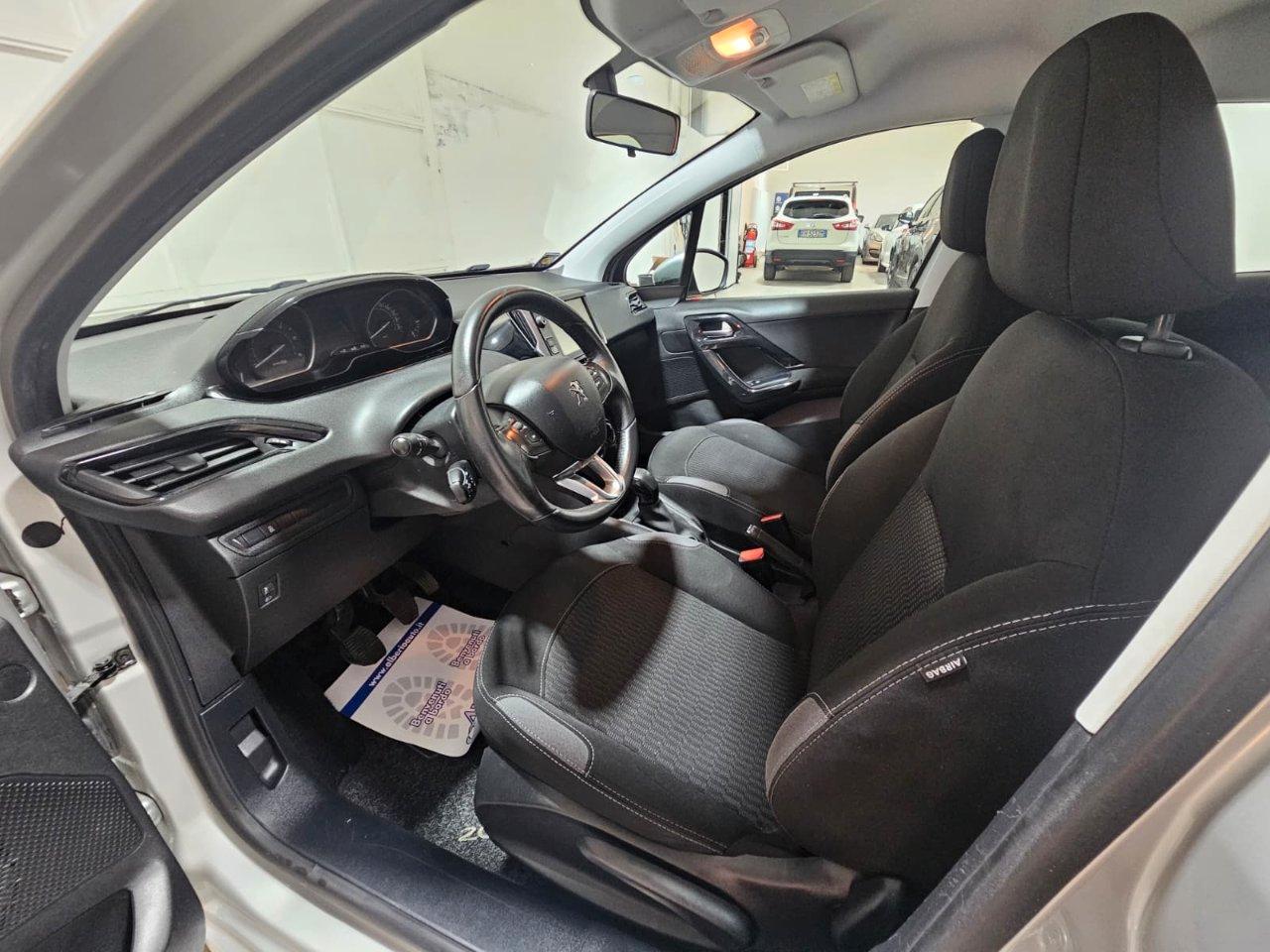 Peugeot 208 5 Porte 208 5p 1.6 bluehdi Allure 75cv