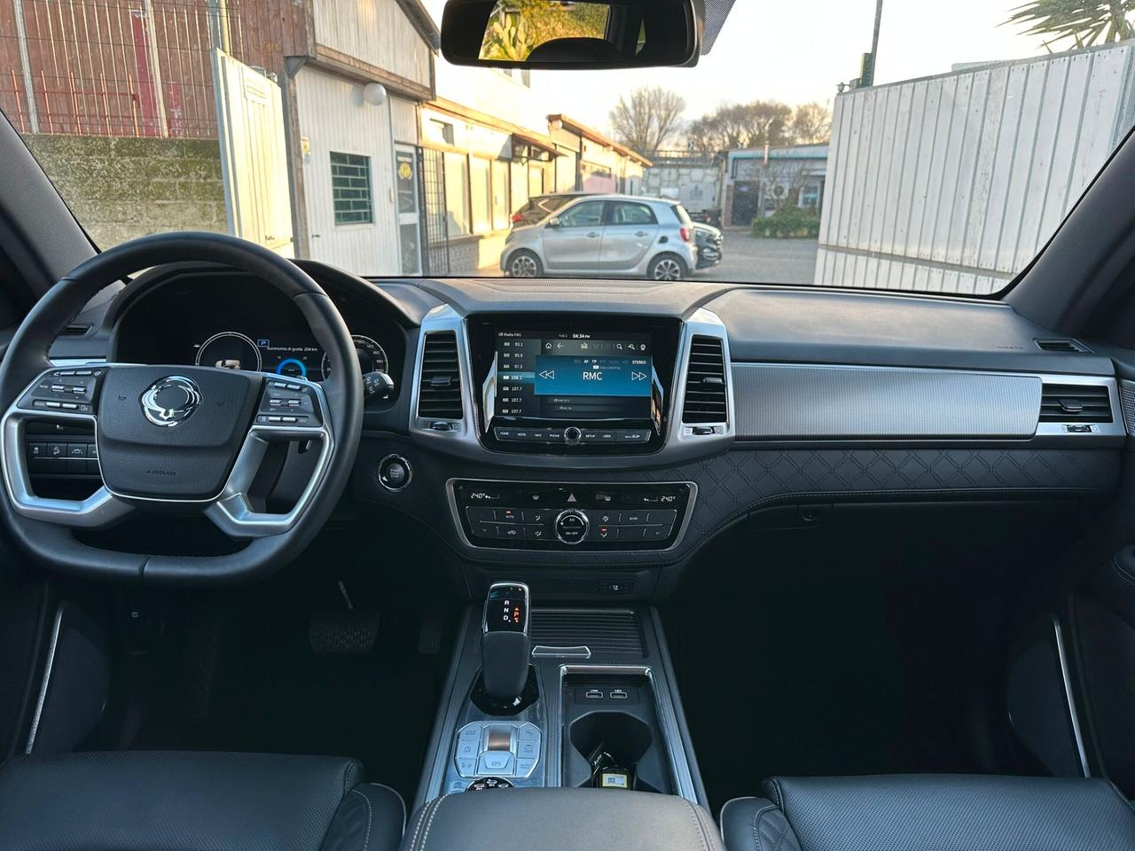 Ssangyong REXTON 2.2 4WD Dream 8 A/T