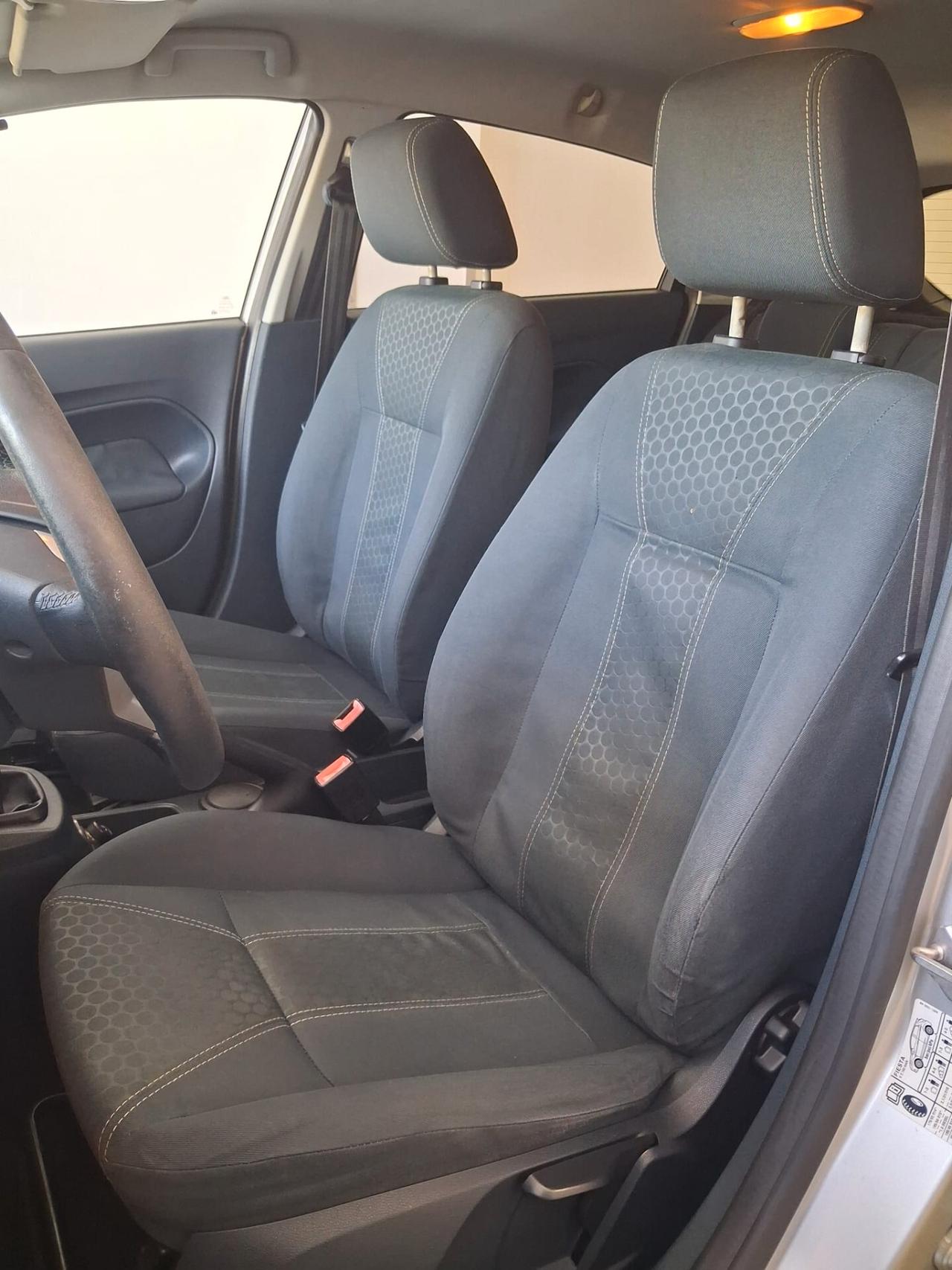 Ford Fiesta 1.4 5 porte Bz.- GPL Titanium