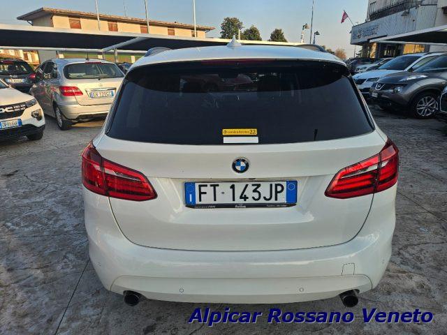 BMW 220 i Active Tourer Luxury autom.