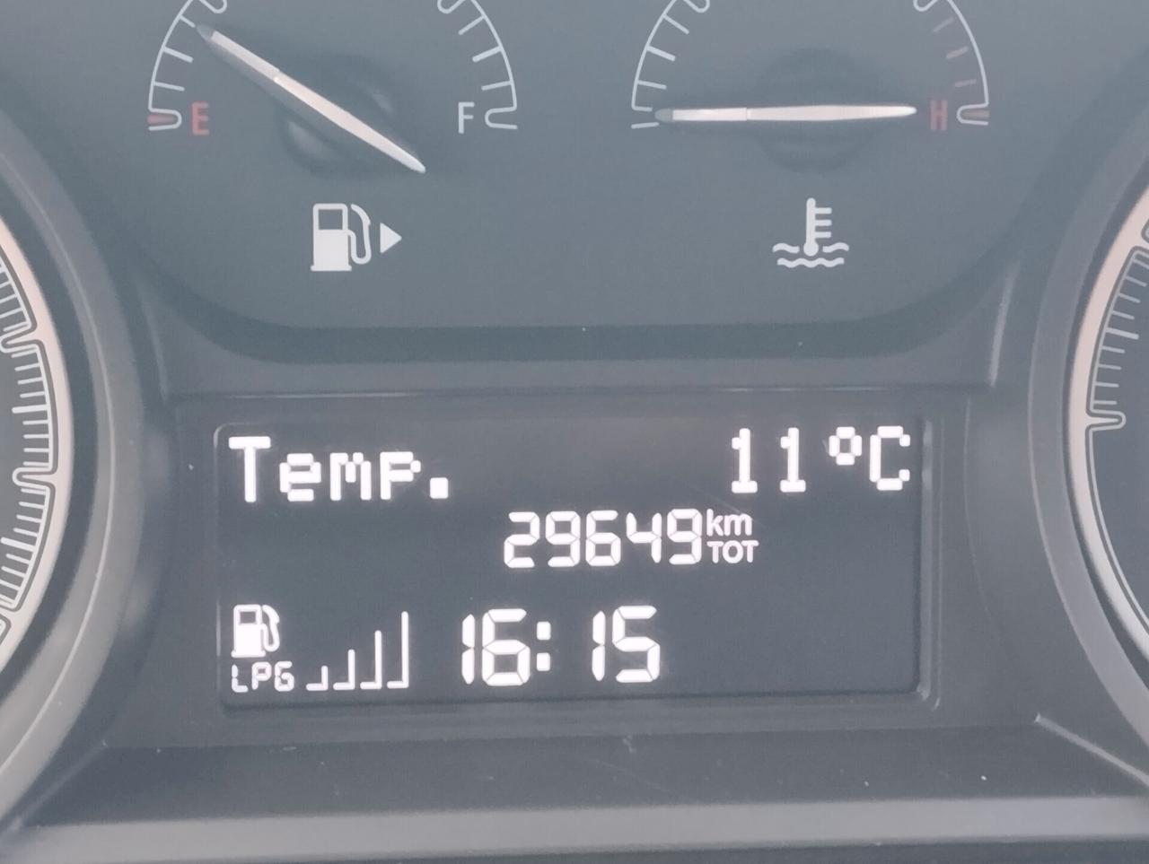 Lancia Ypsilon 1.2 69 CV 5 porte GPL Silver