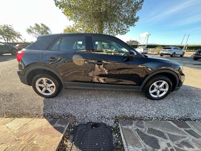 AUDI Q2 30 TDI S tronic Business