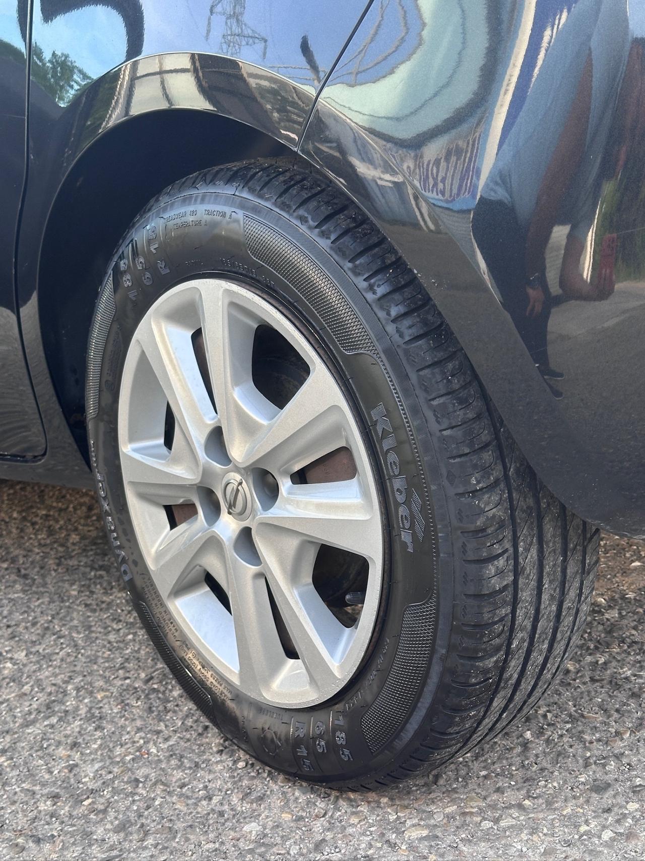 Opel Corsa 1.4 90CV GPL km certificati unipro