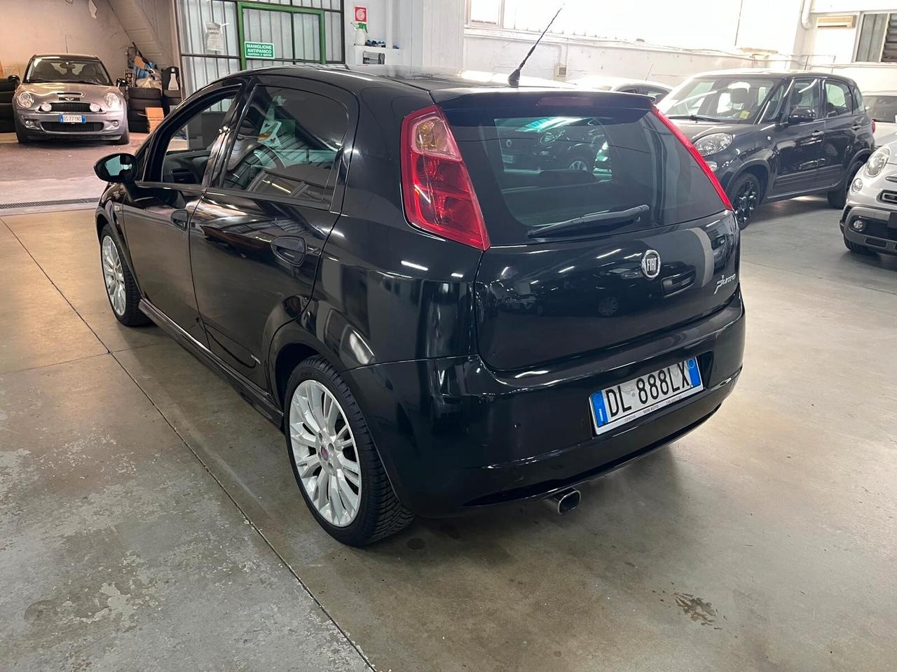 Fiat Grande Punto 1.4 Starjet 16V 5 porte Sport