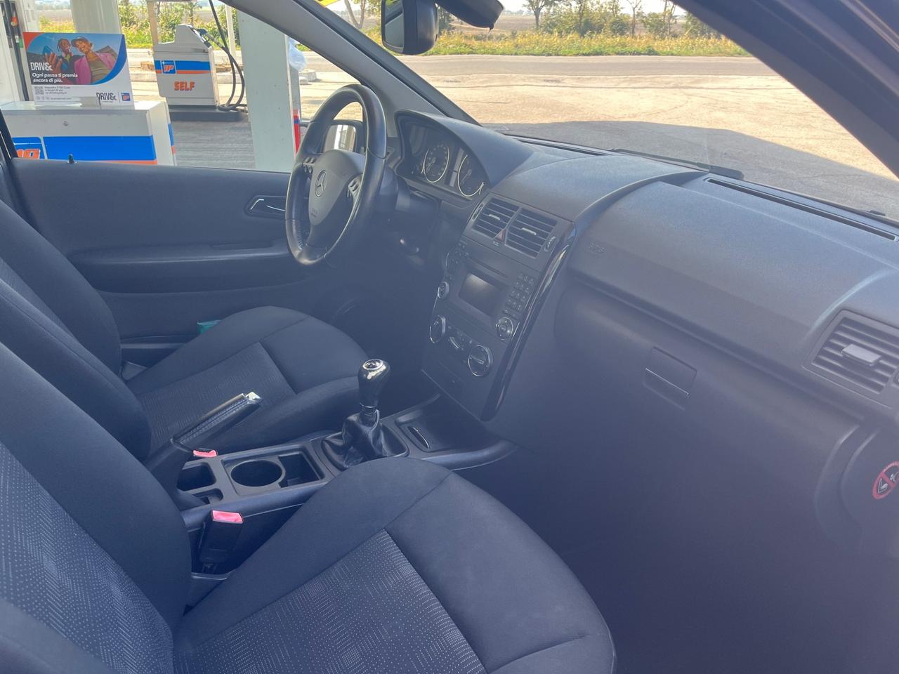 Mercedes-benz A 160 BlueEFFICIENCY Avantgarde