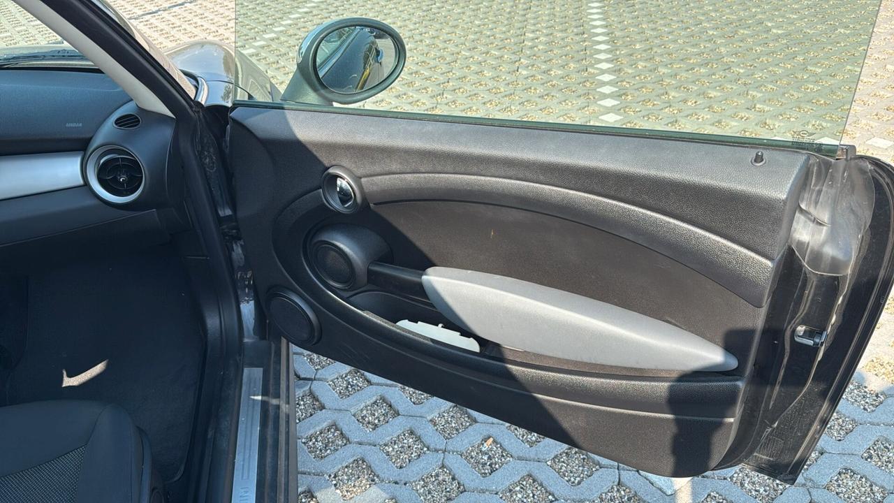 Mini 1.6 16V One (55kW)