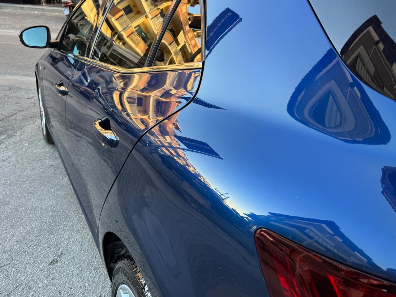 Renault Megane Mégane Blue dCi 1.5 110 CV Intens