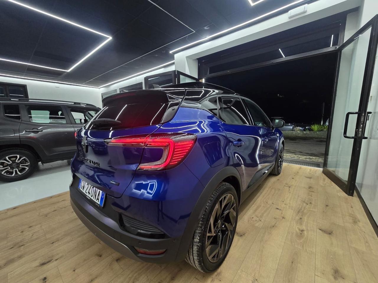 Renault Captur Full Hybrid E-Tech 145 CV esprit alpine