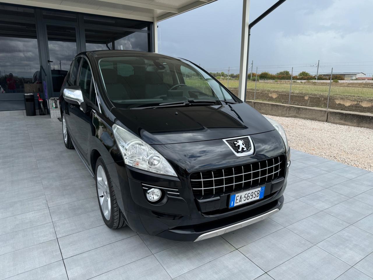 Peugeot 3008 1.6 HDi 110CV Outdoor