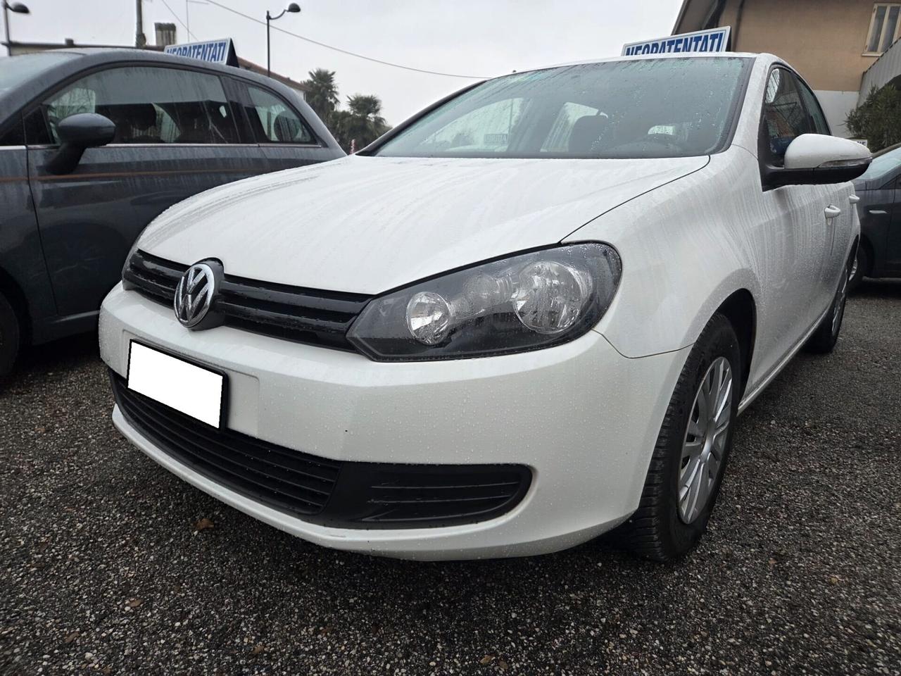 Volkswagen Golf POCHI KM - 2011