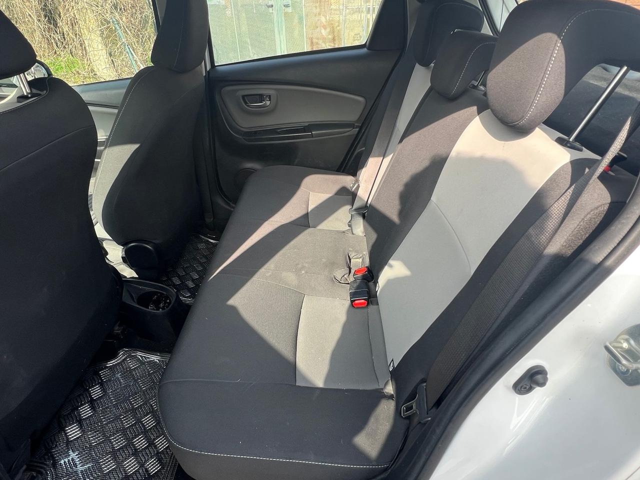 Toyota Yaris Active 1.5 VVT-i HEV #9713