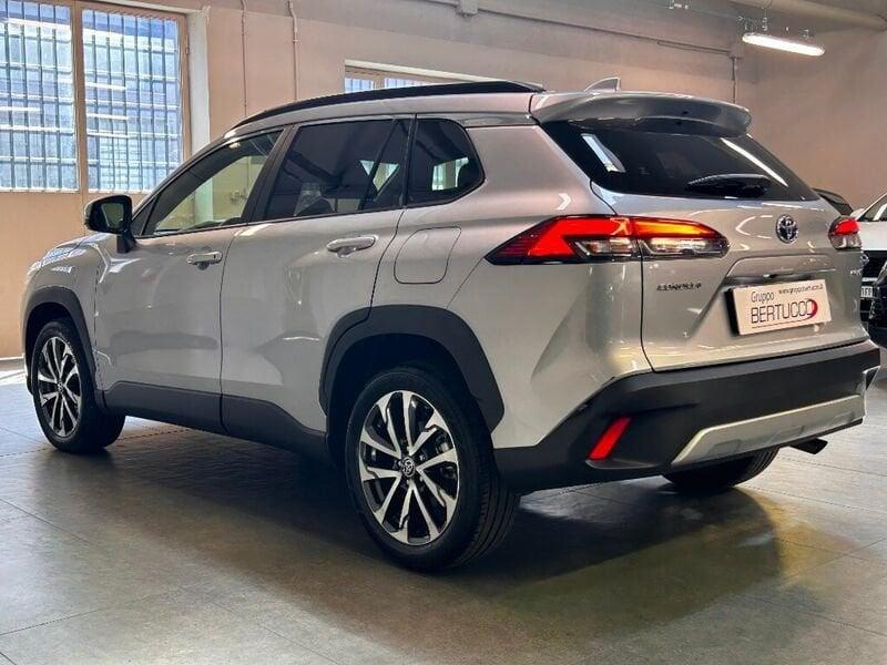 Toyota Corolla Cross 2.0 Hybrid 197 CV E-CVT Trend