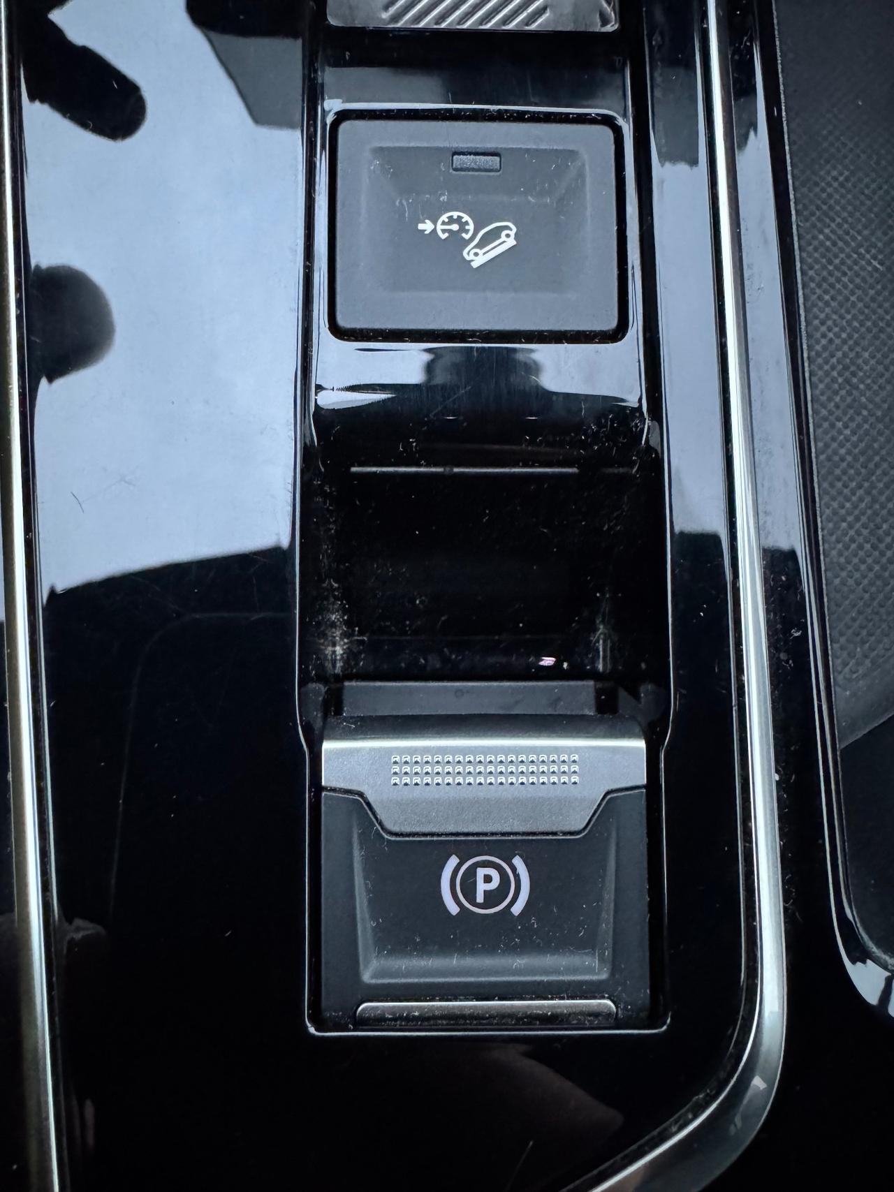 Peugeot 5008 BlueHDi 130 7 Posti EAT8 Allure Pack