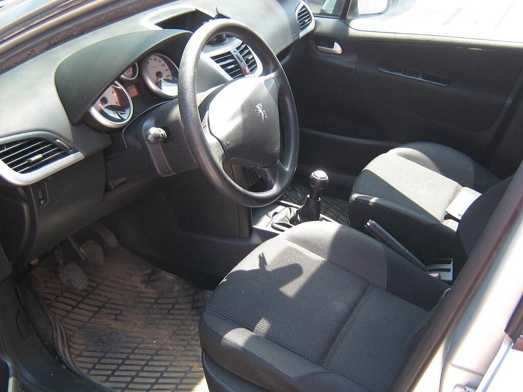 Peugeot 207 1.4 HDi 70CV FAP 5p. X Line