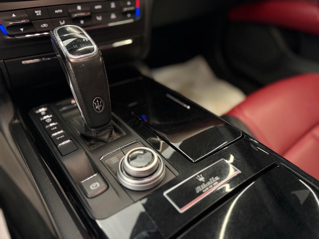 Maserati Ghibli 3.0 250 CV RIBELLE (1/200)