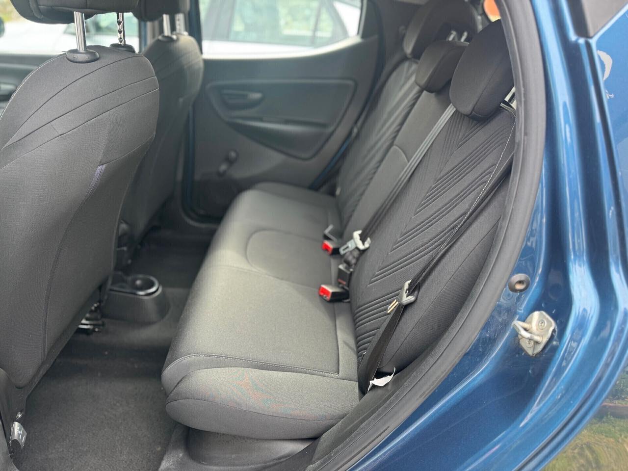 Lancia Ypsilon 1.0cc 70cv S&S Hybryd Gold