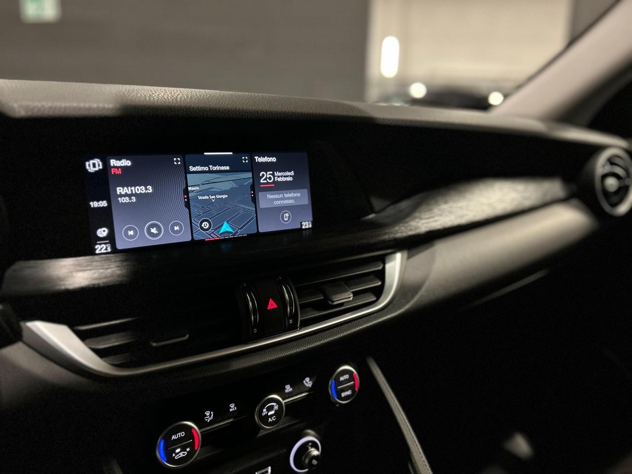 Alfa Romeo Stelvio 2.2 Turbodiesel 190 CV AT8 RWD
