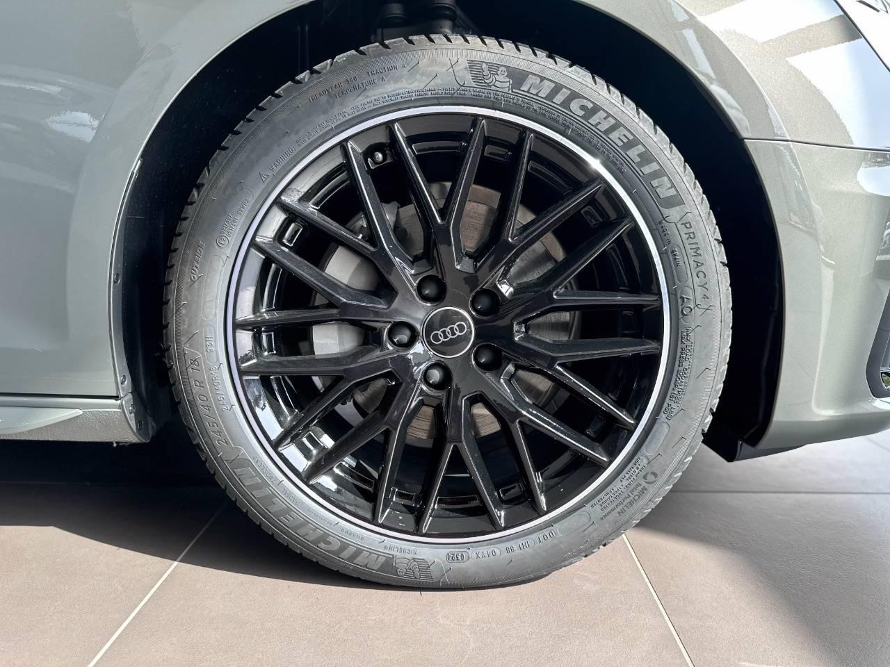 AUDI A4 AVANT 40 TDI MHEV QUATTRO S TRONIC S-LINE