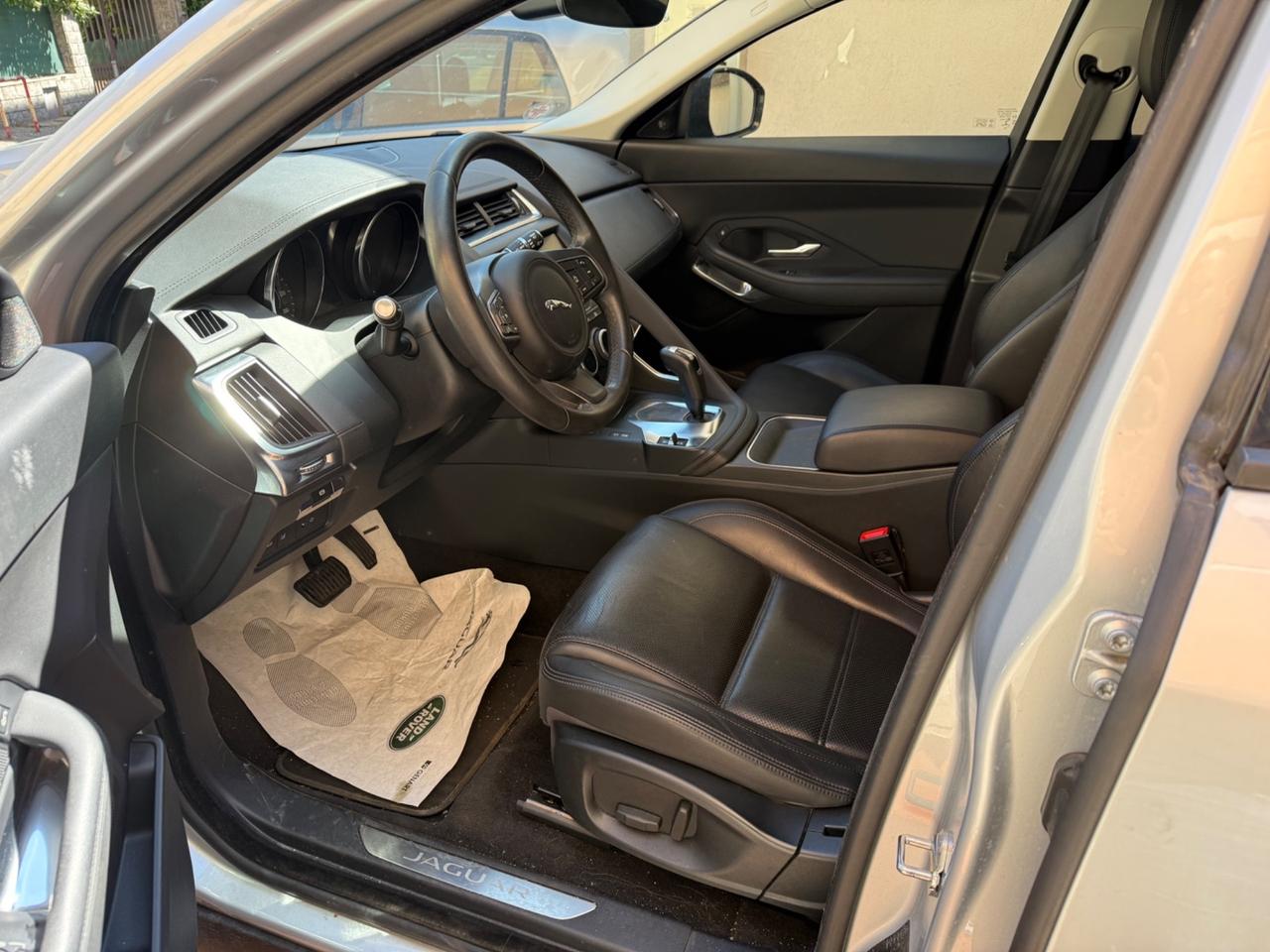 Jaguar E-Pace 2.0D 150 CV AWD R-Dynamic S