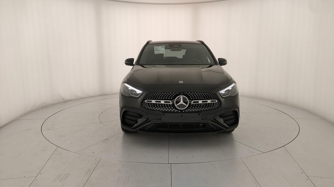 Mercedes-Benz GLA 200 d Automatic 4MATIC