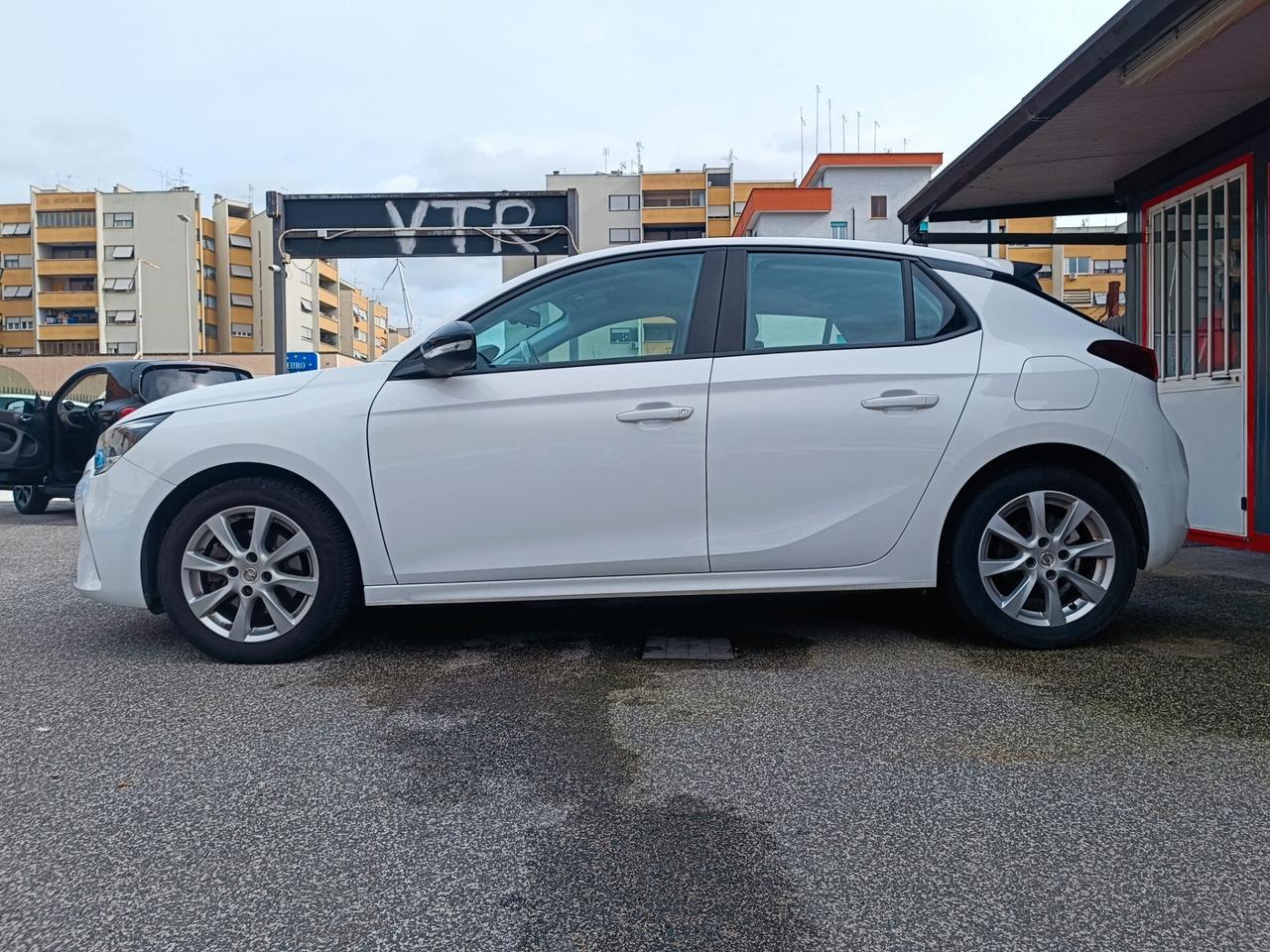 Opel Corsa 1.5 D 100 CV Blitz Edition